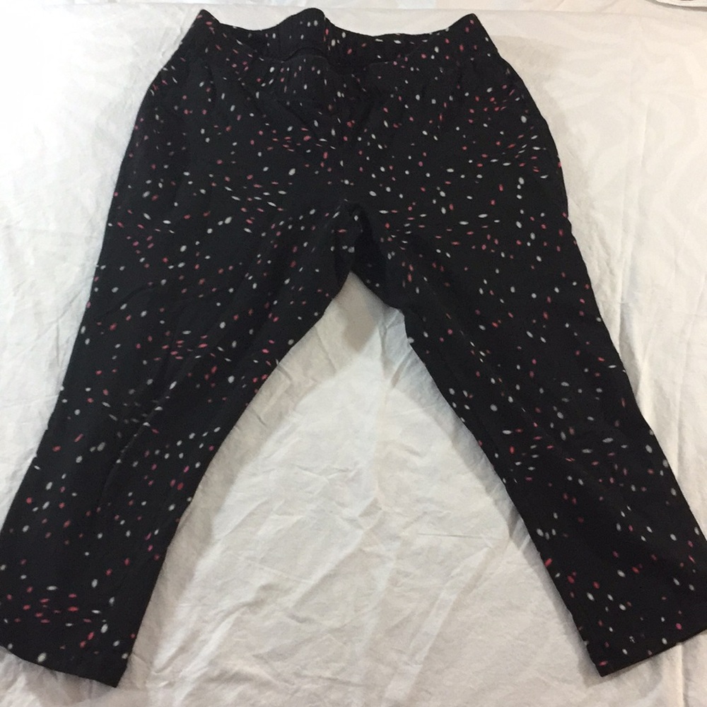 Lane Bryant Black/Multi Workout Crops - 14/16